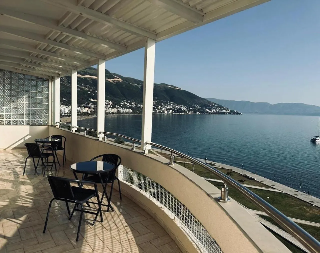 A&R Seaview Apartment Vlorë